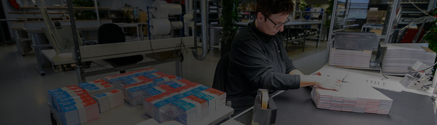 Assembly of membrane keyboards